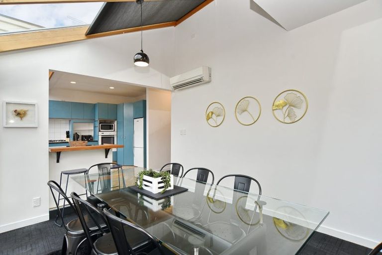 Photo of property in 4 Whitmore Street, Edgeware, Christchurch, 8013