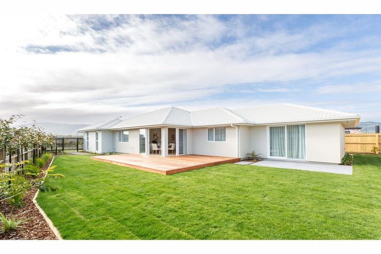 Photo of property in 48 Summersfield Boulevard, Appleby, Richmond, 7020