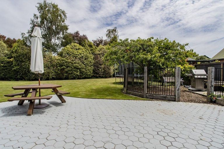 Photo of property in 11 Janelle Place, Rangiora, 7400