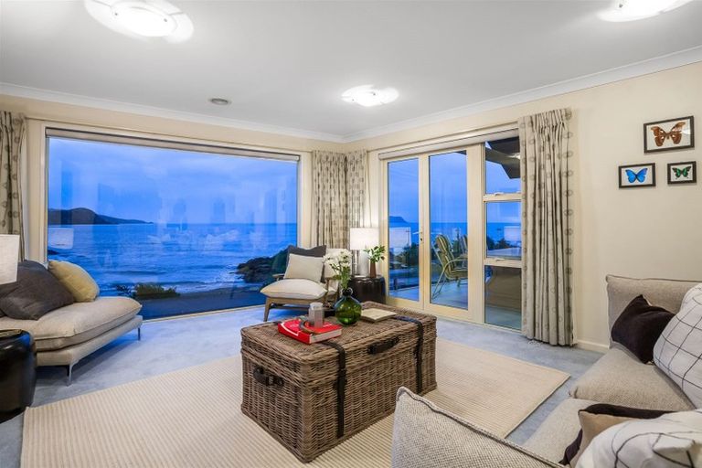 Photo of property in 13 Moana Road, Plimmerton, Porirua, 5026