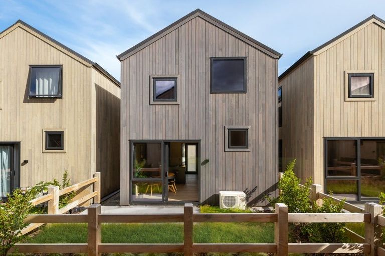 Photo of property in 13 O'meara Street, Swanson, Auckland, 0614