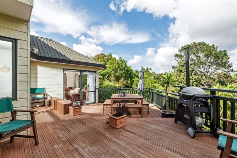 Photo of property in 60 Danbury Drive, Torbay, Auckland, 0630