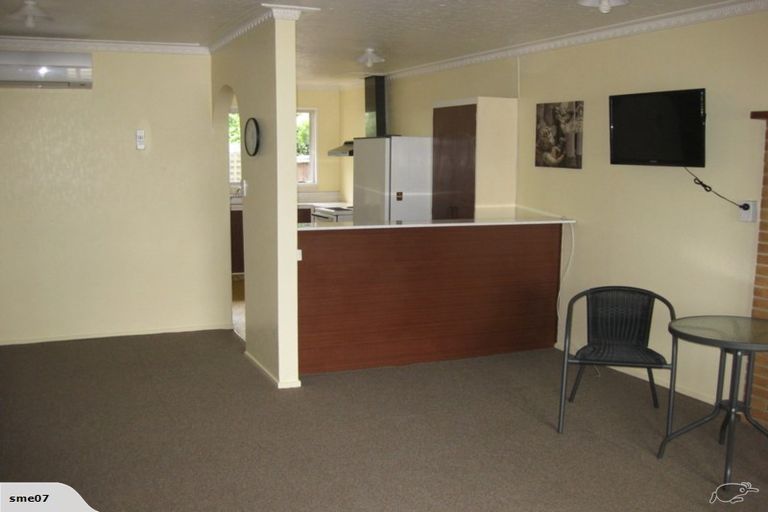 Photo of property in 2b Freyberg Avenue, Riccarton, Christchurch, 8011