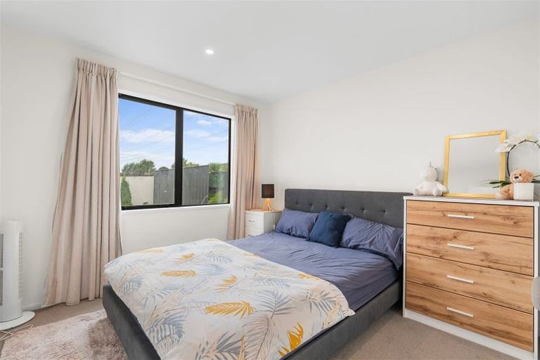 Photo of property in 1 Piripiri Place, Broomfield, Christchurch, 8042