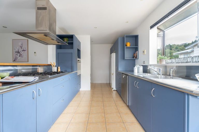 Photo of property in 224 Staithes Drive South, Whitby, Porirua, 5024