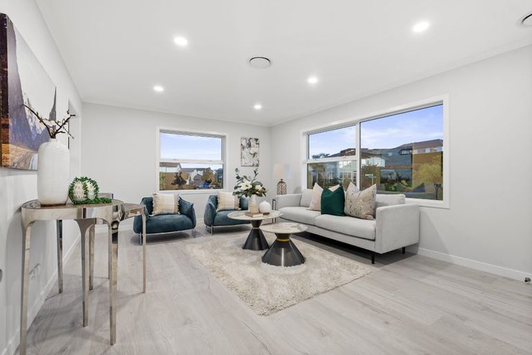 Photo of property in 32 Fennell Crescent, Silverdale, 0932