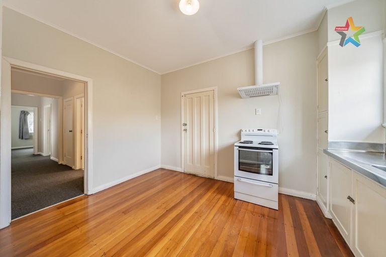 Photo of property in 7 Collingwood Street, Waterloo, Lower Hutt, 5011