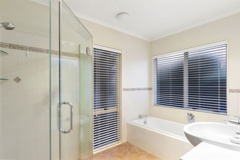 Photo of property in 82 Tuihana Drive, Papamoa Beach, Papamoa, 3118