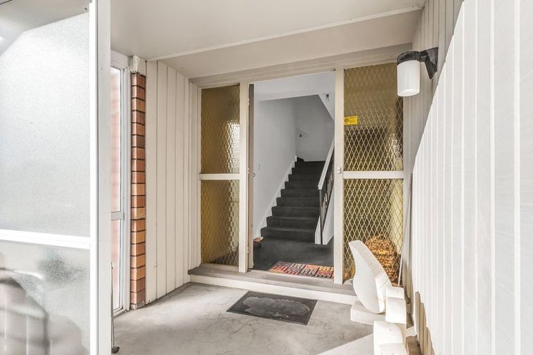 Photo of property in 2/20 Penwood Street, Russley, Christchurch, 8042