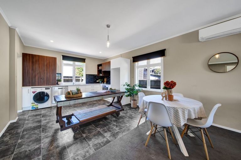 Photo of property in 1/68 Woodleigh Street, Frankleigh Park, New Plymouth, 4310