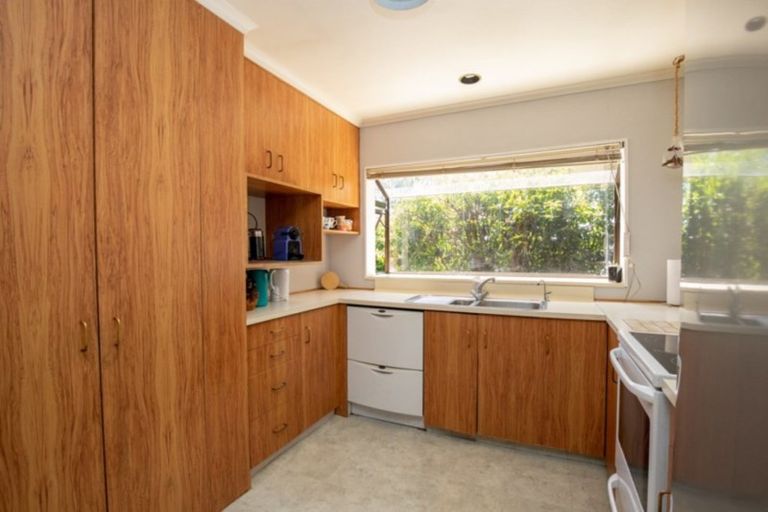 Photo of property in 12 Darlington Street, Ngatea, 3503