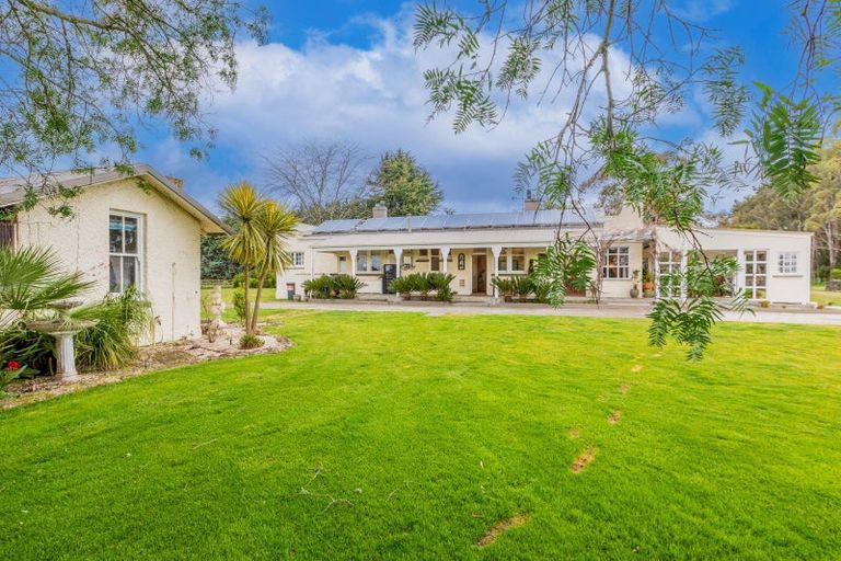 Photo of property in 1717 Maraekakaho Road, Bridge Pa, Hastings, 4175