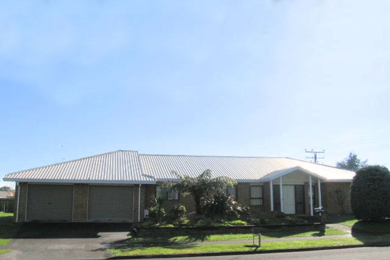 Photo of property in 2 Ronald Court, Pukete, Hamilton, 3200