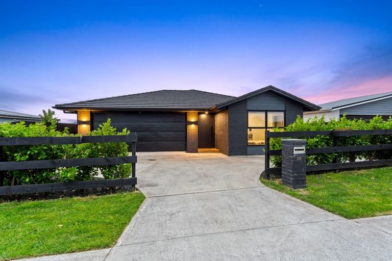 Photo of property in 59 Mclarin Road, Glenbrook, Waiuku, 2681