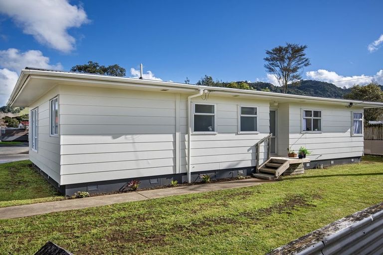 Photo of property in 61a Great North Road, Waipawa, 4210