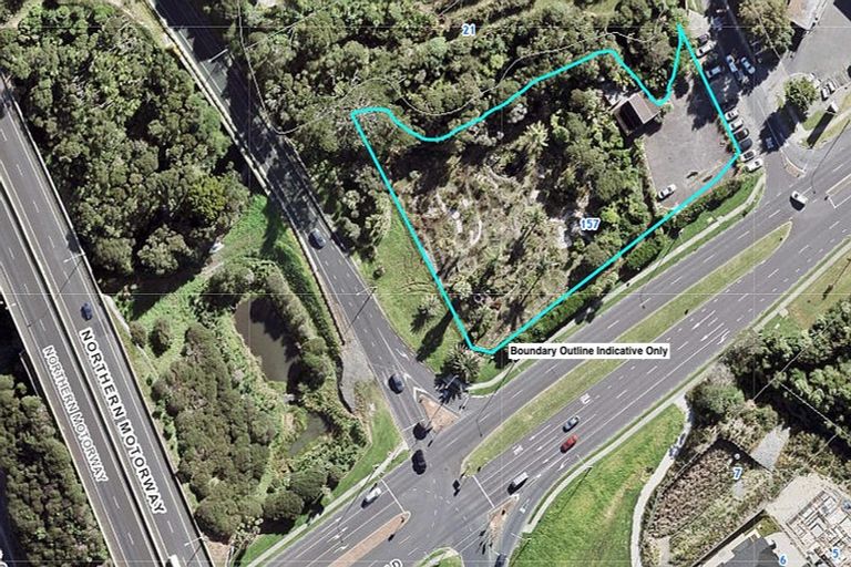 Photo of property in 157 Oteha Valley Road, Fairview Heights, Auckland, 0632