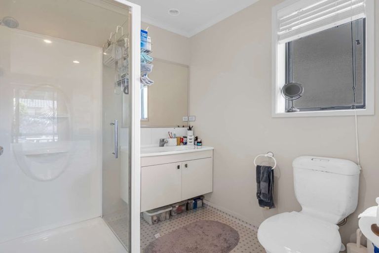 Photo of property in 60 Gibson Place, Papamoa Beach, Papamoa, 3118