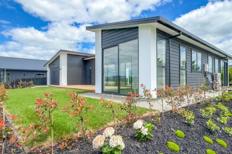 Photo of property in 71 Whites Way, Te Kauwhata, 3710