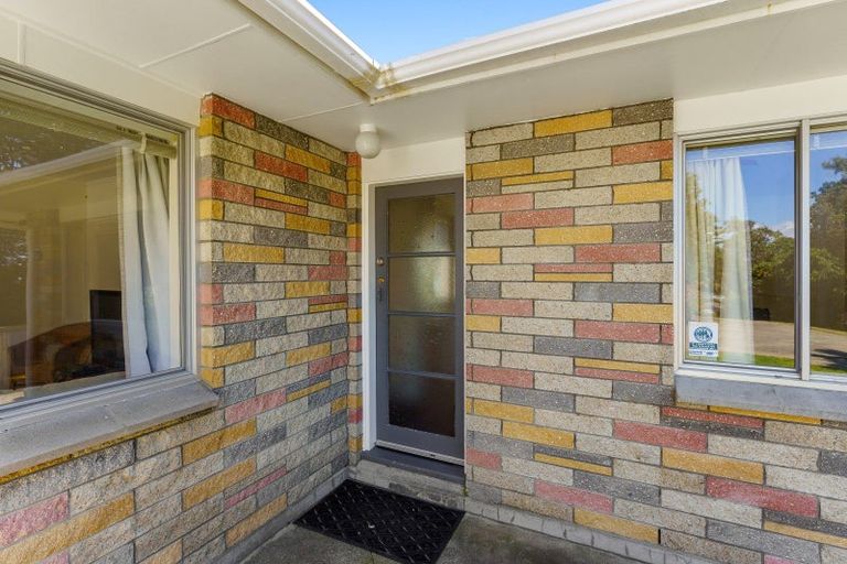 Photo of property in 44 Toi Street, Otaki Beach, Otaki, 5512