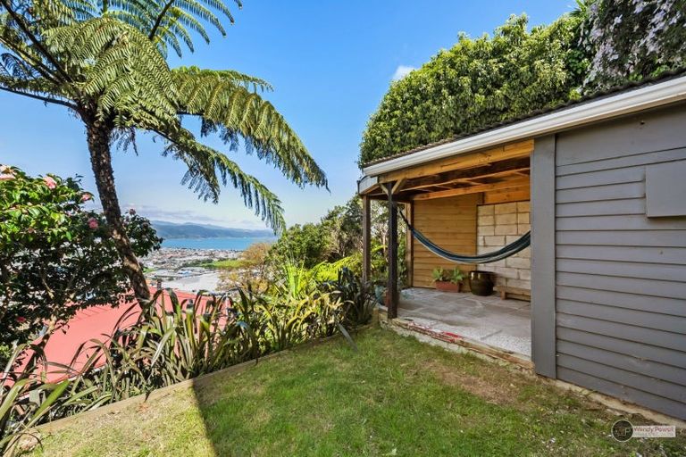 Photo of property in 92b Dowse Drive, Maungaraki, Lower Hutt, 5010