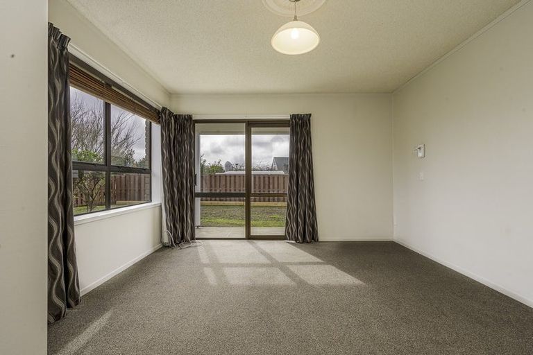 Photo of property in 12 Ngaio Place, Pukete, Hamilton, 3200