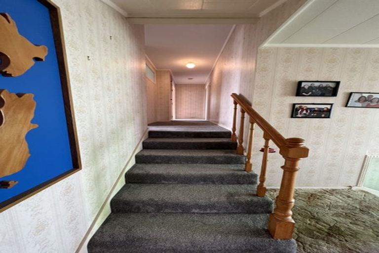 Photo of property in 30 Gold Street, Waitara, 4320