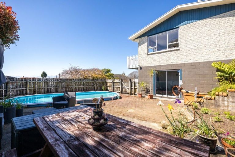 Photo of property in 5 Ngapapa Street, Urenui, 4375