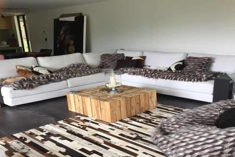 Photo of property in 61a Evelyn Road, Cockle Bay, Auckland, 2014