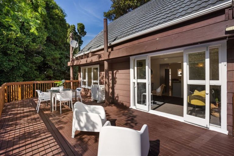 Photo of property in 2/19 Utting Street, Birkdale, Auckland, 0626