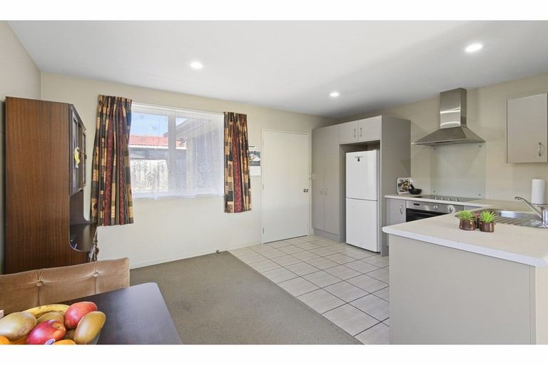 Photo of property in 44c Hansons Lane, Upper Riccarton, Christchurch, 8041