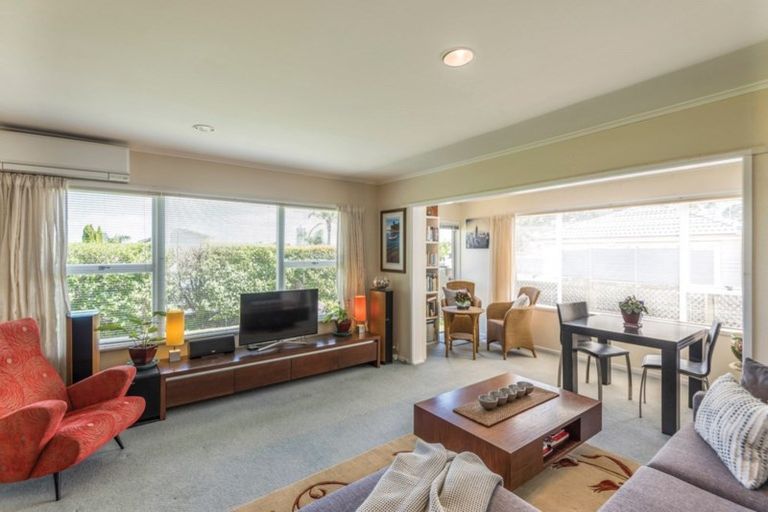 Photo of property in 1/221 Hurstmere Road, Takapuna, Auckland, 0622