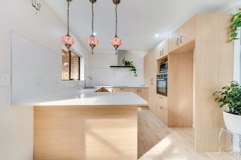 Photo of property in 122a Pah Road, Papatoetoe, Auckland, 2025