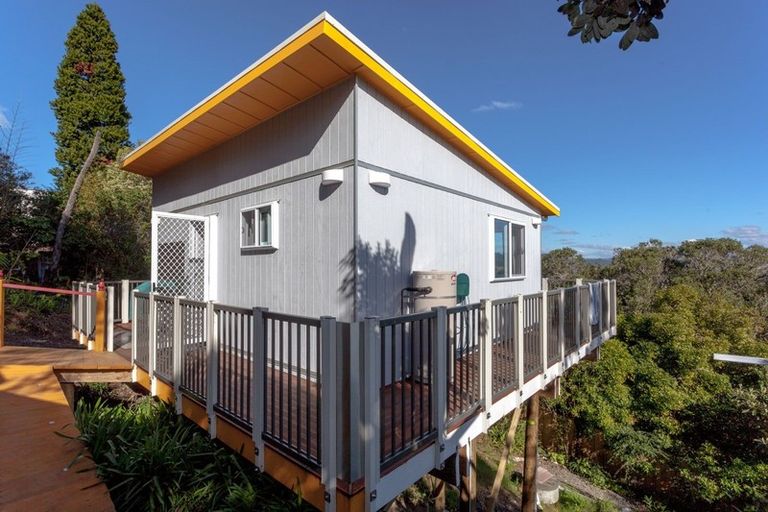 Photo of property in 185 Paku Drive, Tairua, 3508