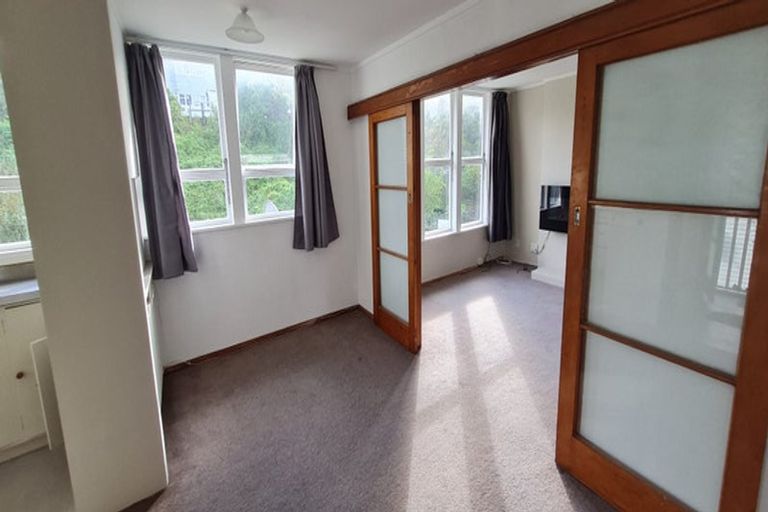Photo of property in 12-14a Worcester Place, Cannons Creek, Porirua, 5024