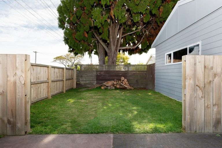 Photo of property in 37a Queen Road, Bellevue, Tauranga, 3110