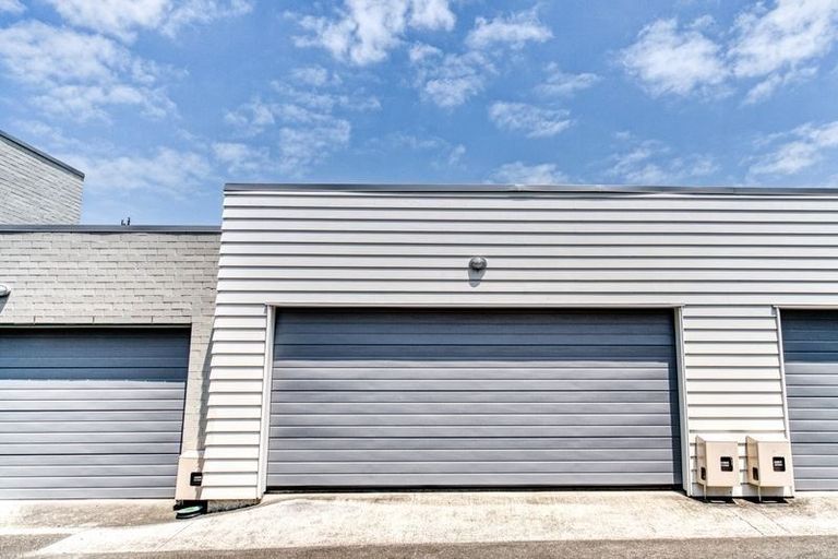 Photo of property in 74 Kuaka Drive, Takanini, 2112