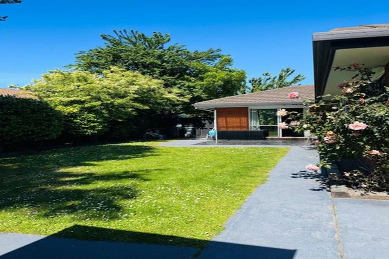 Photo of property in 28 Shannon Place, Belfast, Christchurch, 8051