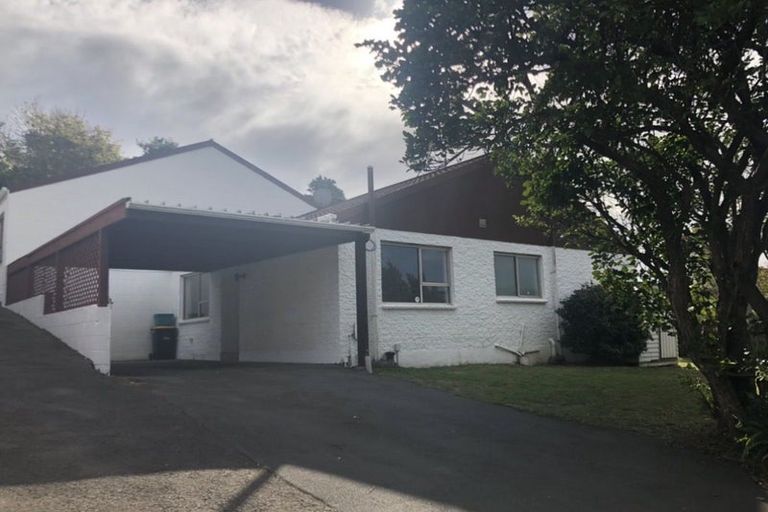 Photo of property in 3/24 Caesars Place, Churton Park, Wellington, 6037