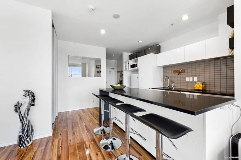 Photo of property in 1402/20 Mccrae Way, New Lynn, Auckland, 0600