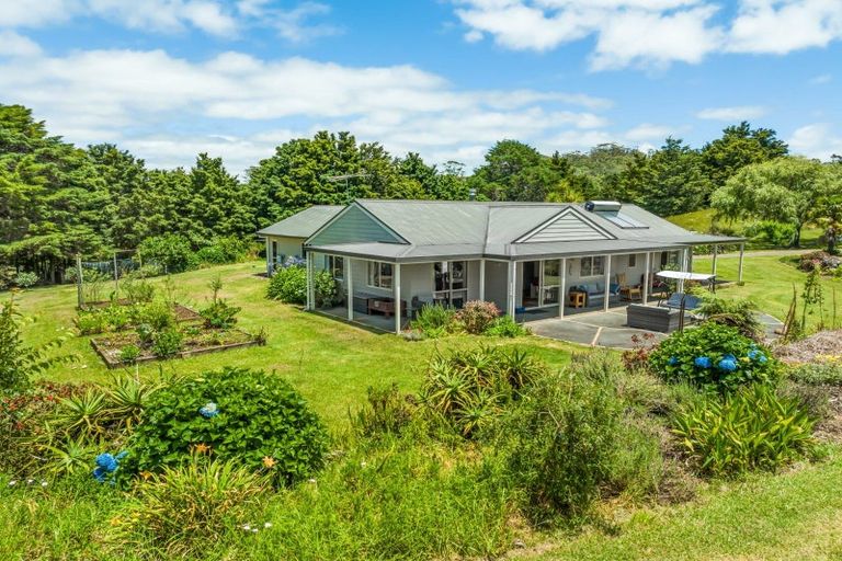 Photo of property in 79 Mccaughan Road, Kerikeri, 0294