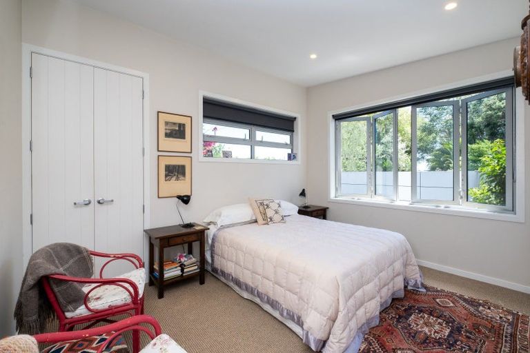 Photo of property in 42 Wellwood Terrace, Te Awanga, 4102