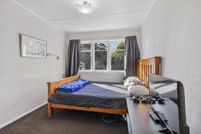 Photo of property in 17 Kingsway Crescent, Forest Lake, Hamilton, 3200