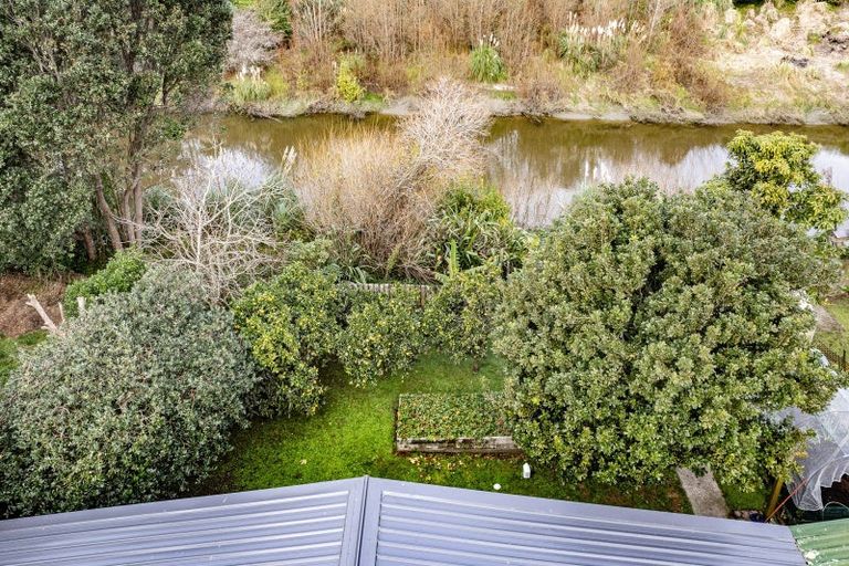 Photo of property in 5 Ihupuku Street, Waitotara, Whanganui, 4588