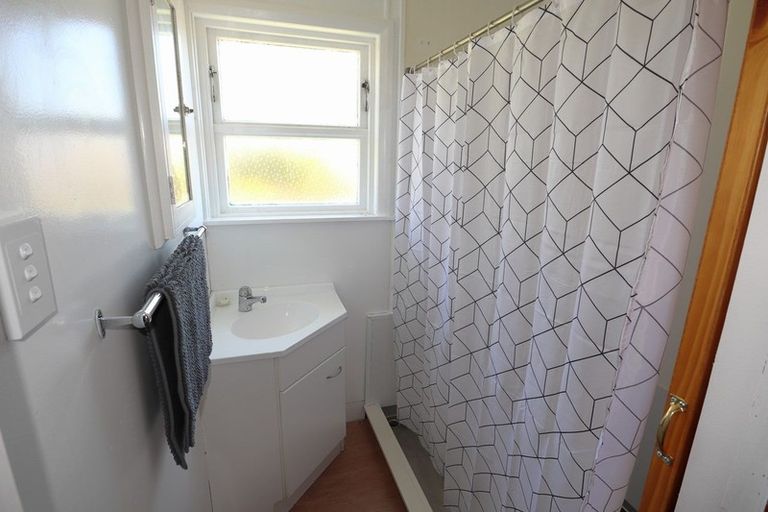 Photo of property in 4 George Street, Eltham, 4322