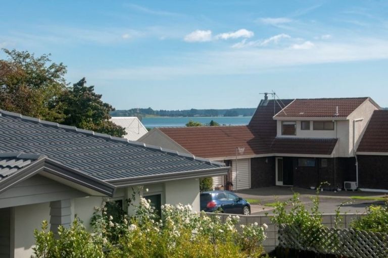 Photo of property in 16a Kotuku Place, Matua, Tauranga, 3110