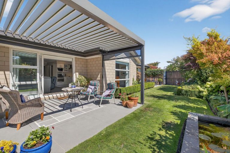 Photo of property in 12 Amy Place, Rangiora, 7400