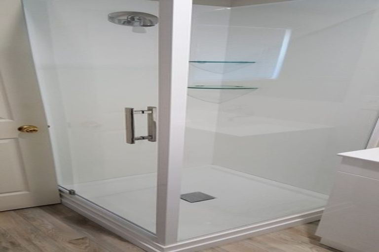 Photo of property in 4/44a Division Street, Riccarton, Christchurch, 8041