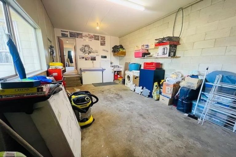 Photo of property in 2 Yarmouth Road, Flaxmere, Hastings, 4120