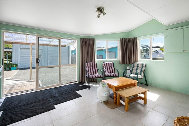 Photo of property in 29 Roretana Drive, Athenree, Katikati, 3177