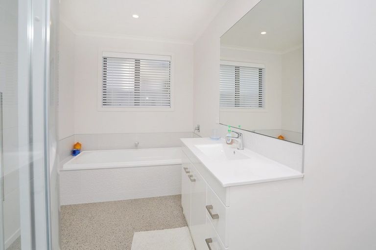 Photo of property in 8 Findlay Road, Waverley, Invercargill, 9810